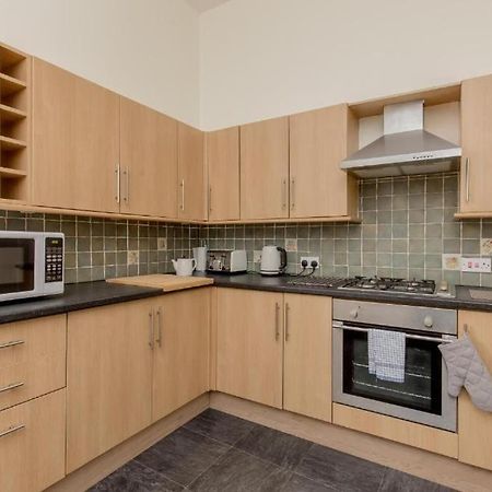 אדינבורו St James Quarter 2 Bed Apartment מראה חיצוני תמונה